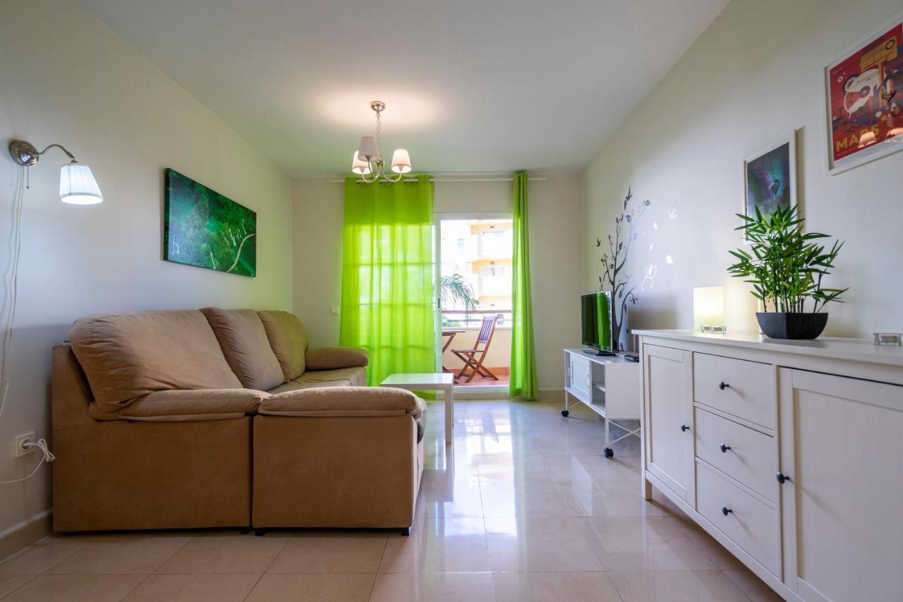 Playa Torrecilla Piscina Centro 2 Habitaciones Nerja Ngoại thất bức ảnh