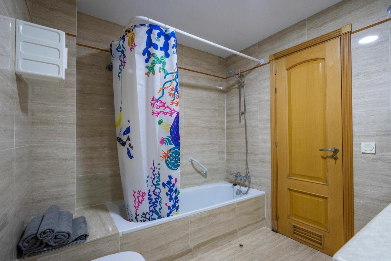 Playa Torrecilla Piscina Centro 2 Habitaciones Nerja Ngoại thất bức ảnh