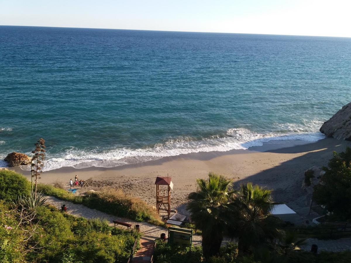 Playa Torrecilla Piscina Centro 2 Habitaciones Nerja Ngoại thất bức ảnh